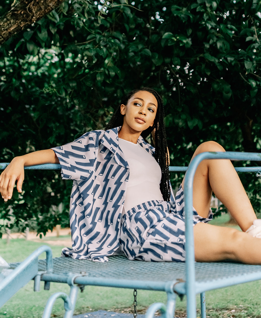 Le Super V2 Shorts Blue